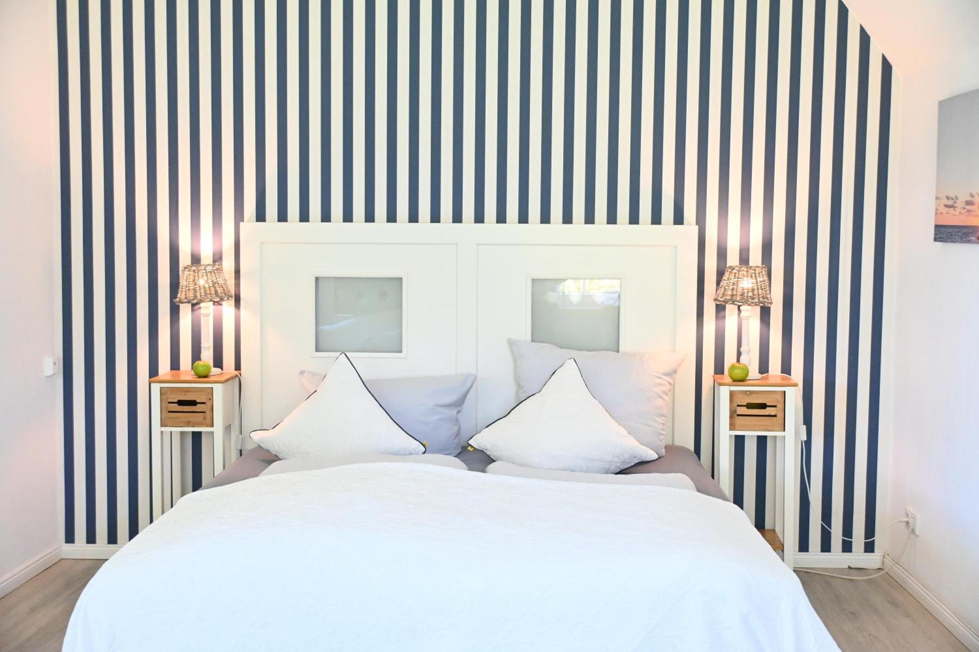 Landsitzhotel Und Seminarium Peterhof Hodorf Ngoại thất bức ảnh