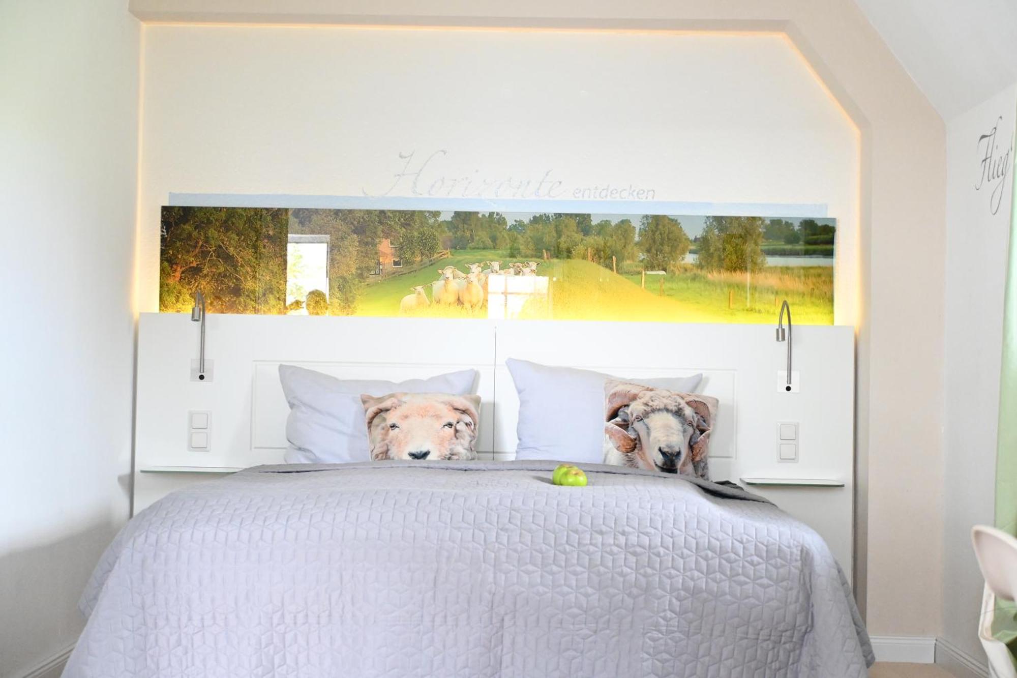 Landsitzhotel Und Seminarium Peterhof Hodorf Ngoại thất bức ảnh