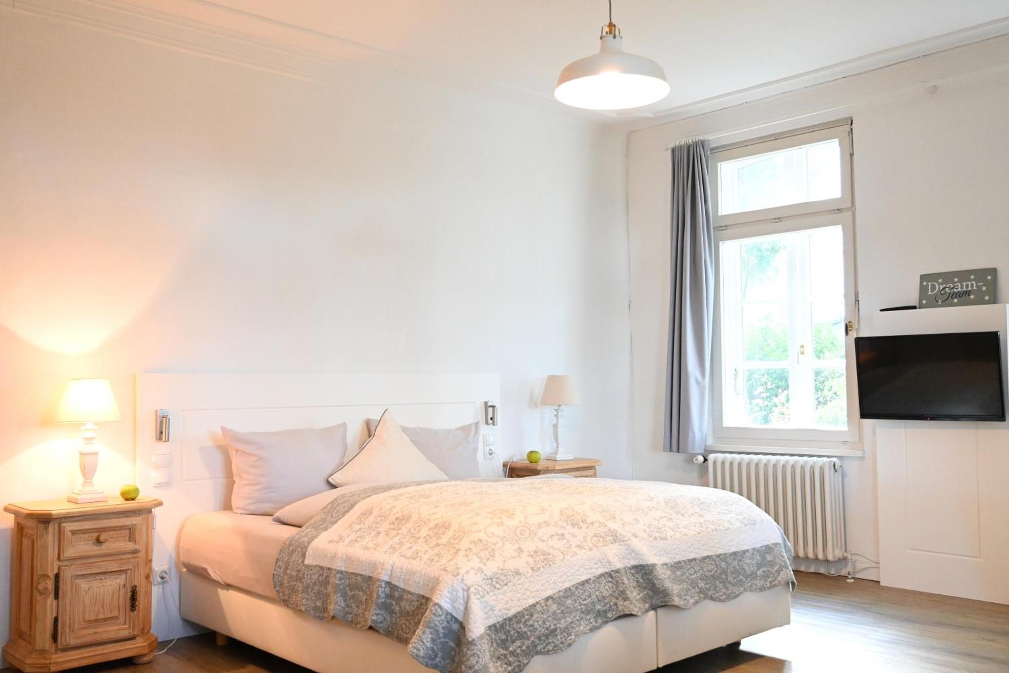 Landsitzhotel Und Seminarium Peterhof Hodorf Ngoại thất bức ảnh